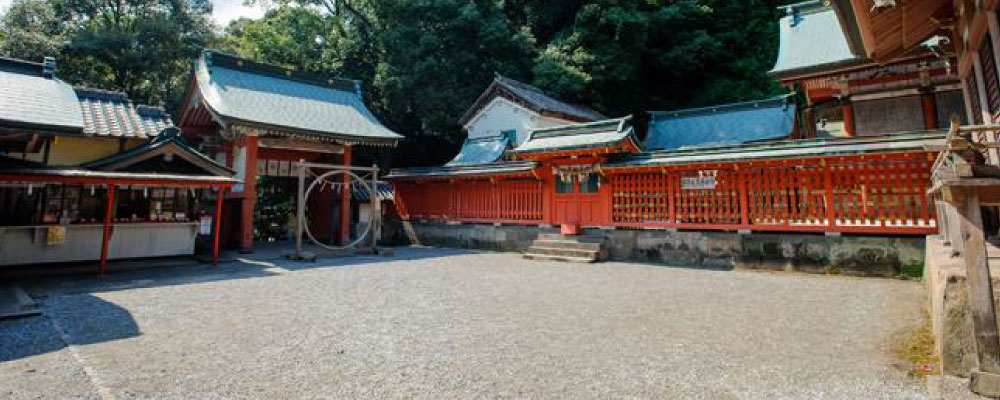 大分・別府の式場紹介・結婚式イベントプロデュース ブライダルプロデュースラポール 柞原八幡宮 イメージ画像1